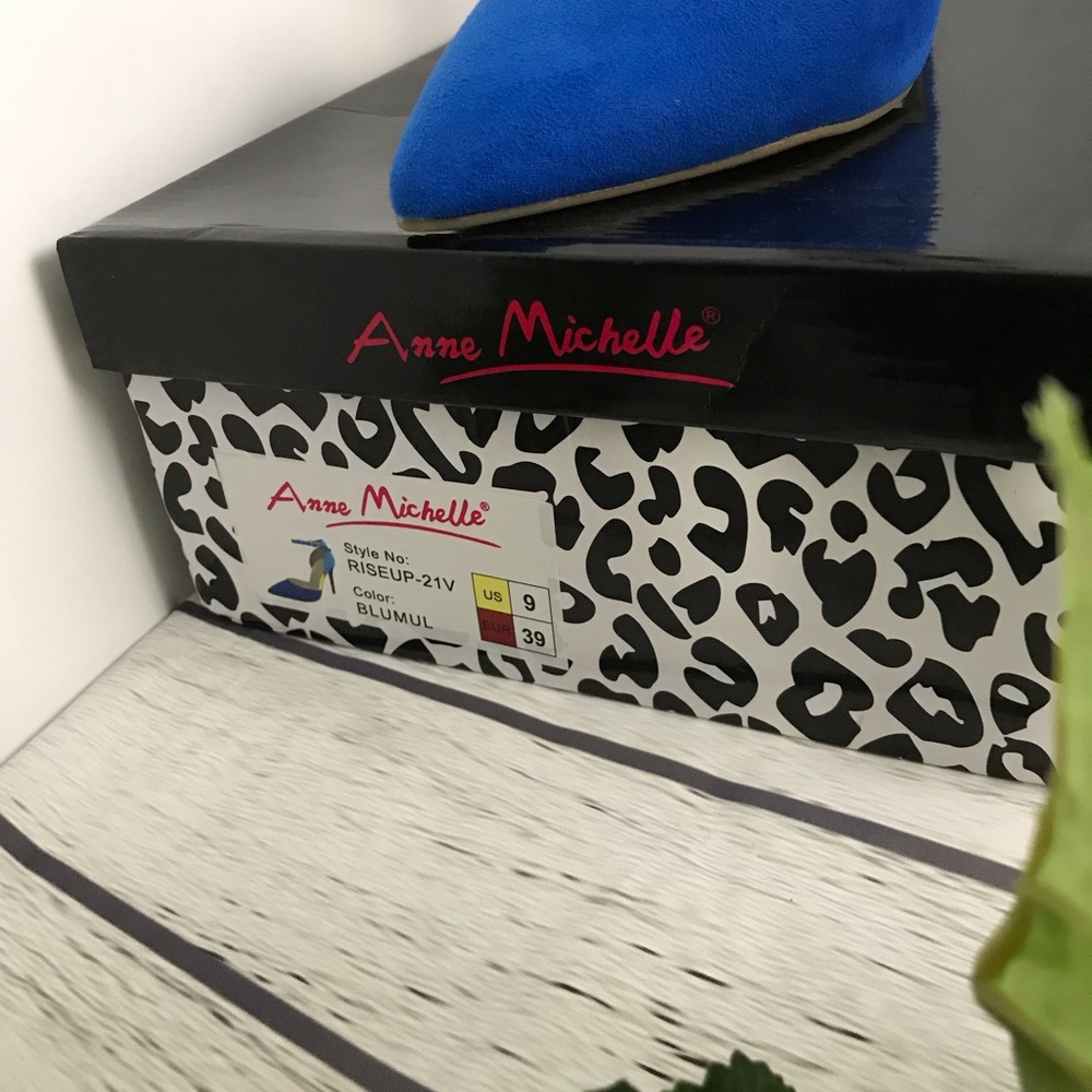 Anne Michelle Color-Block Pumps - Picture 3 of 3